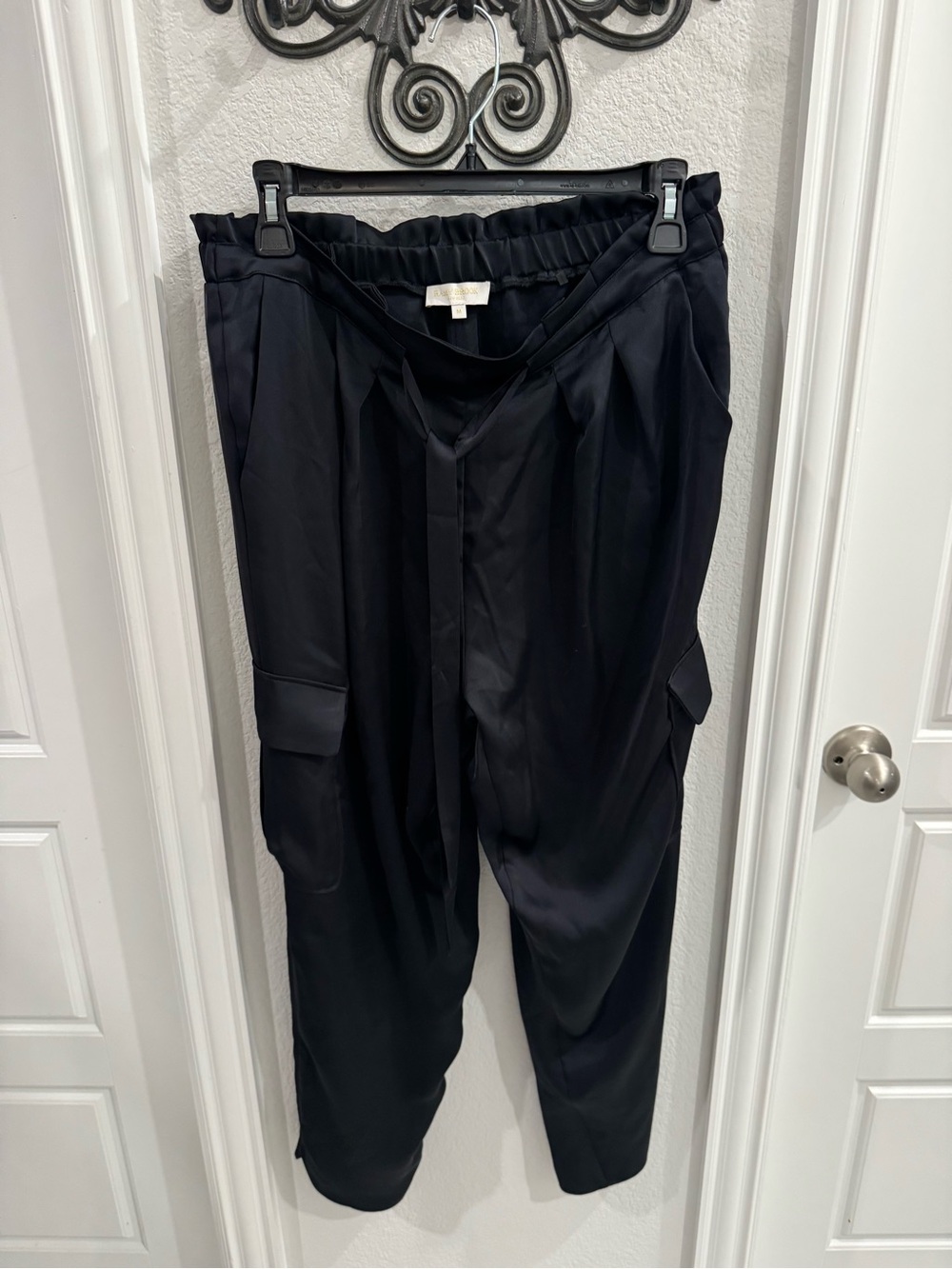 Ramy Brook Black Tie-Waist Cargo Joggers - Picture 4 of 5